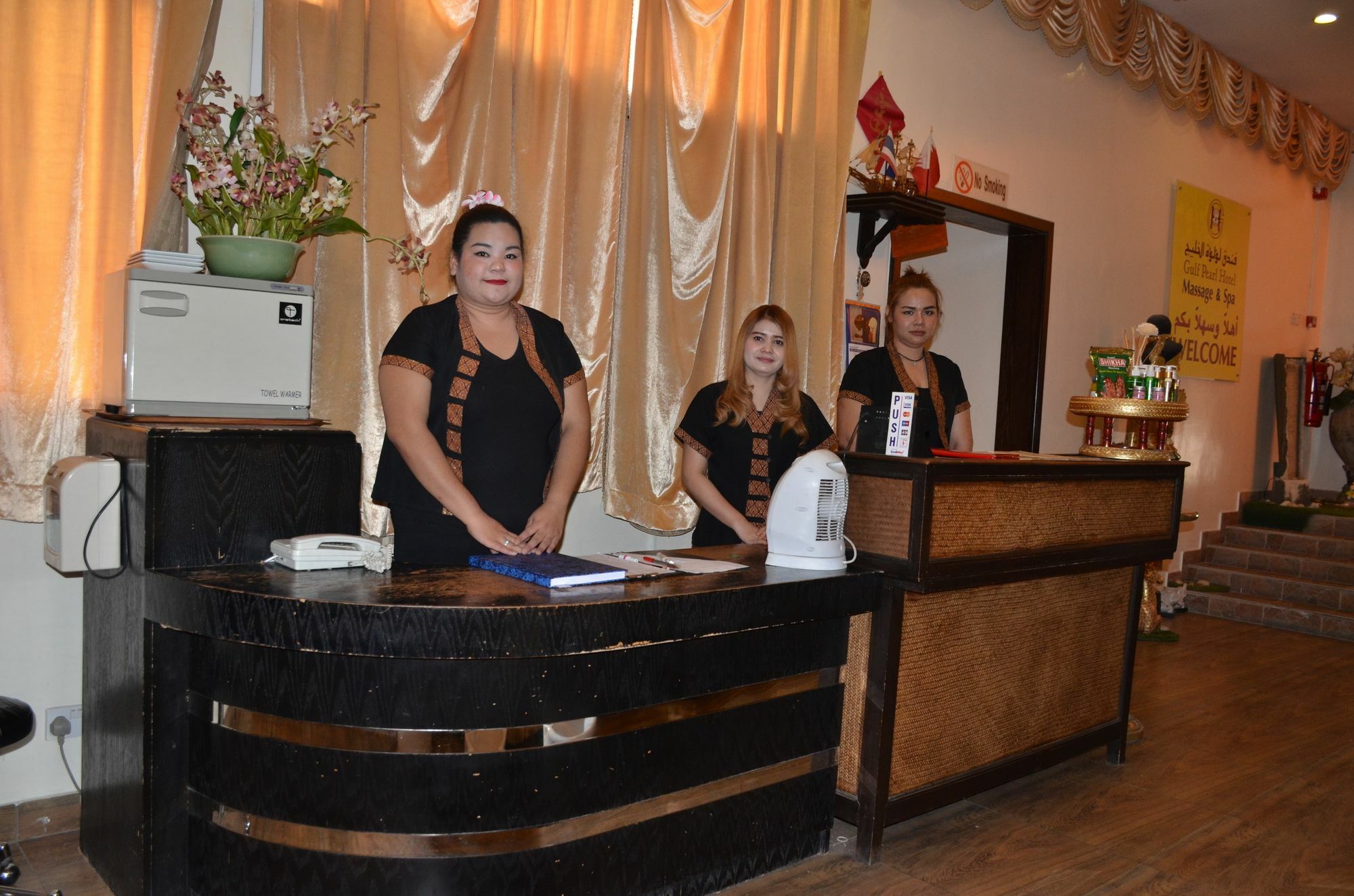 Gulf Pearl Hotel Manama Eksteriør billede