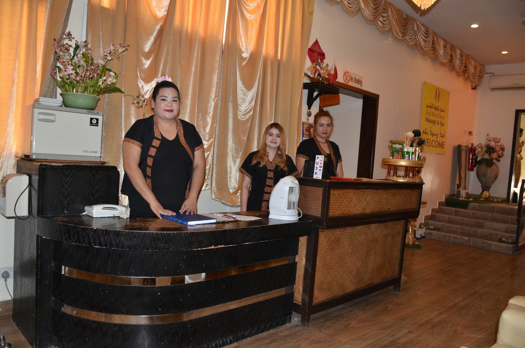 Gulf Pearl Hotel Manama Eksteriør billede