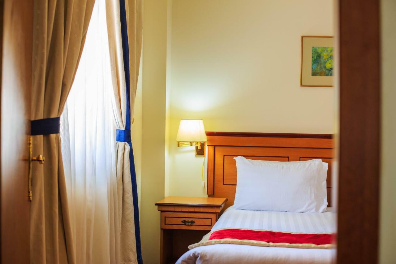 Gulf Pearl Hotel Manama Eksteriør billede
