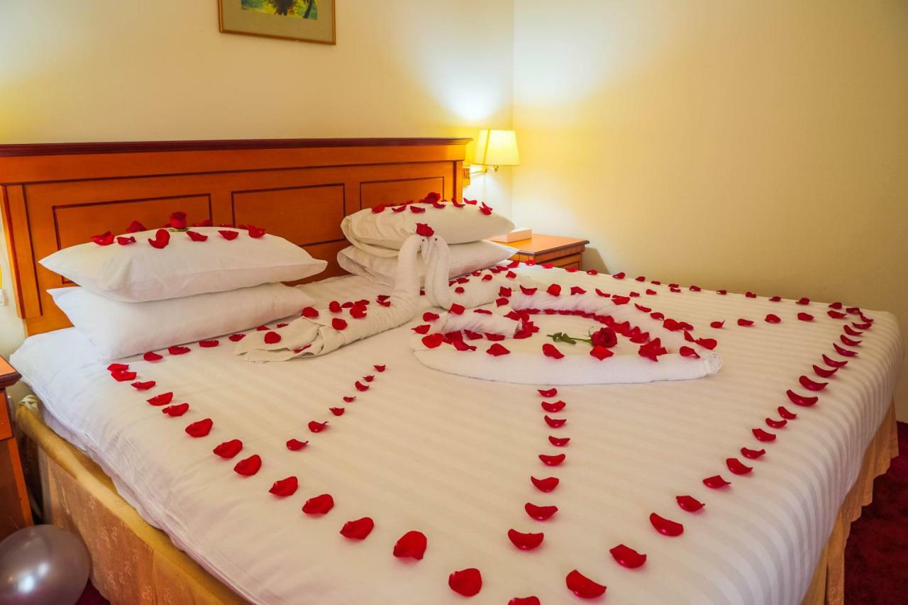 Gulf Pearl Hotel Manama Eksteriør billede